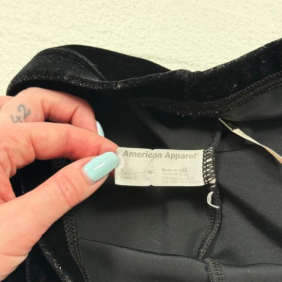 American Apparel Velvet Bike Shorts, Size Large (Fits S/M) - Picture 6 of 8